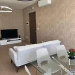 Lägenhet Three Bedroom Penthouse *
